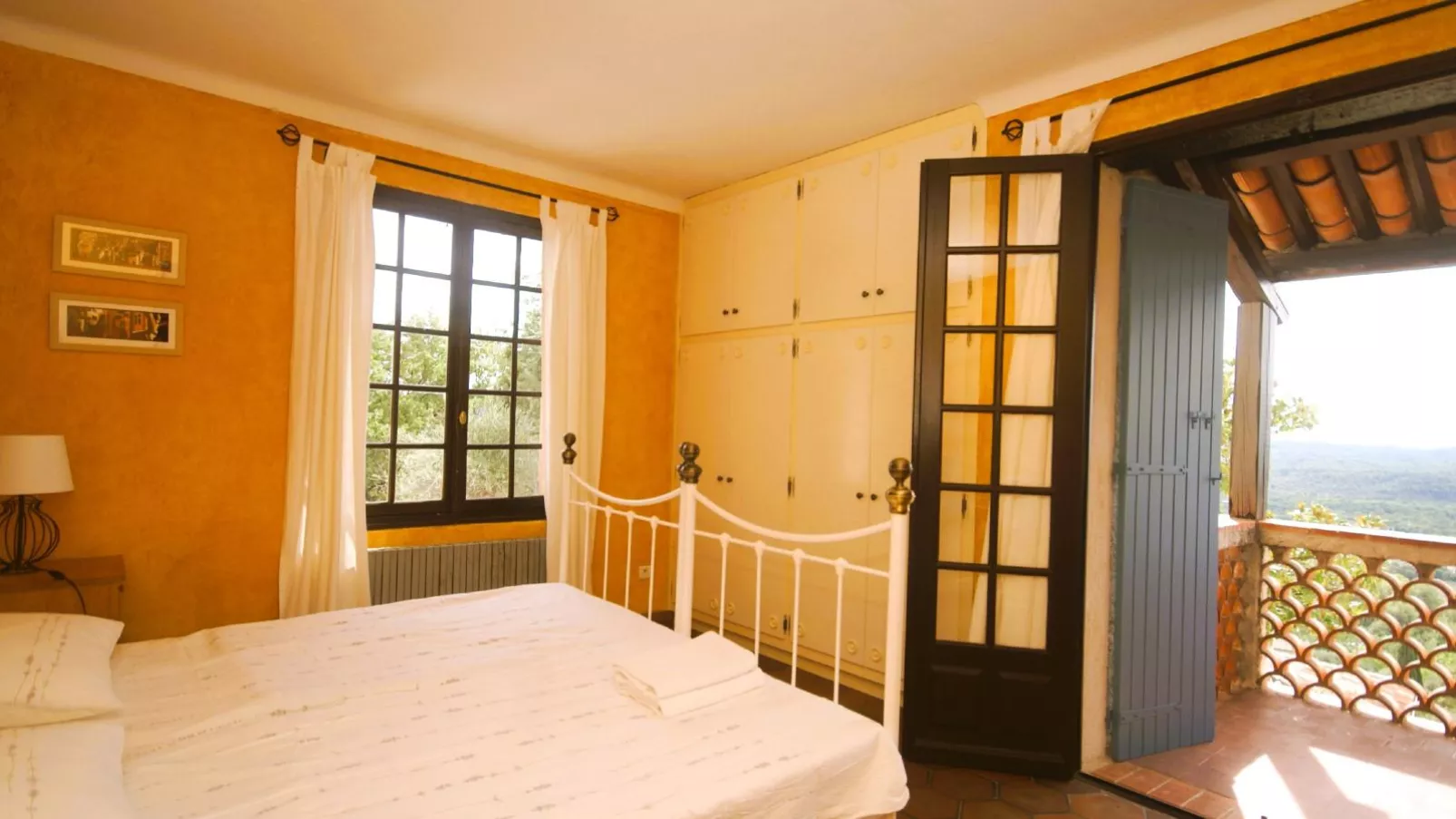 Le Hérisson-Bedroom