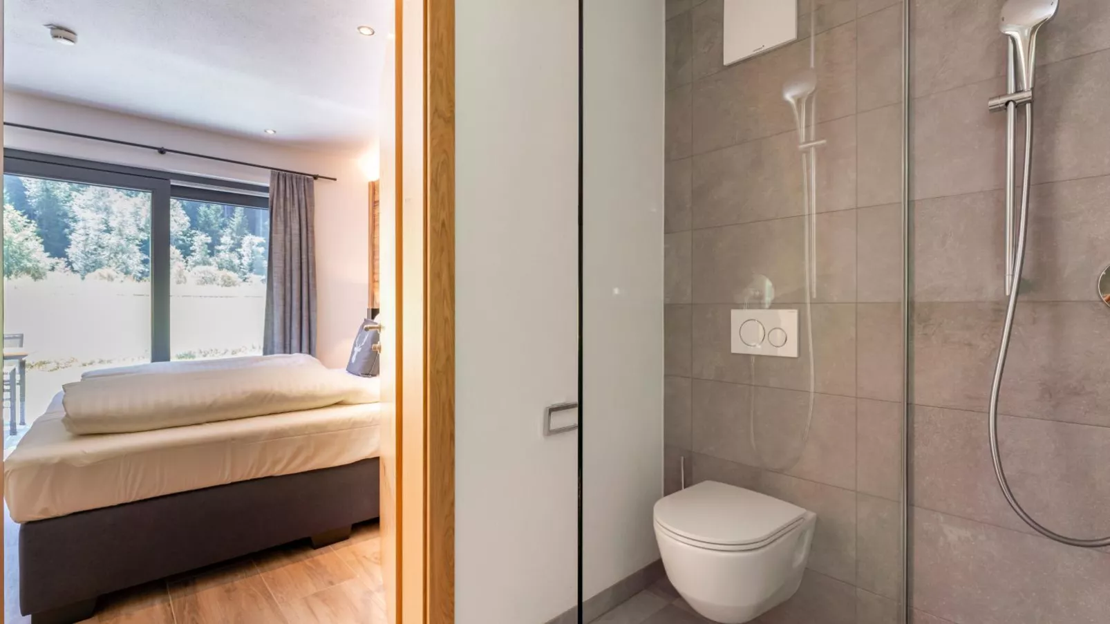 Pinzgau Lodge 2E-Bathroom