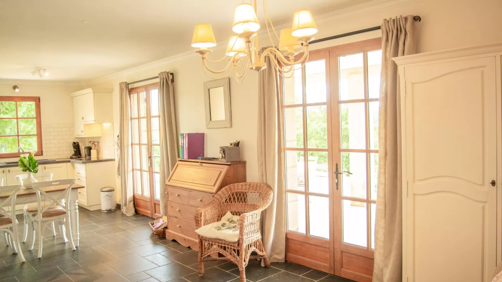 Villa Calloras-Living room