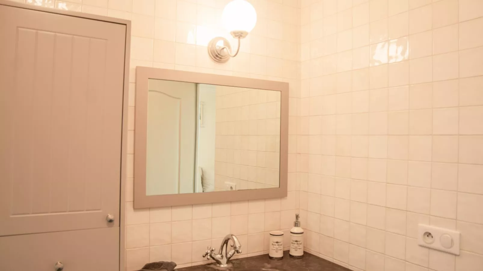 Villa Calloras-Bathroom