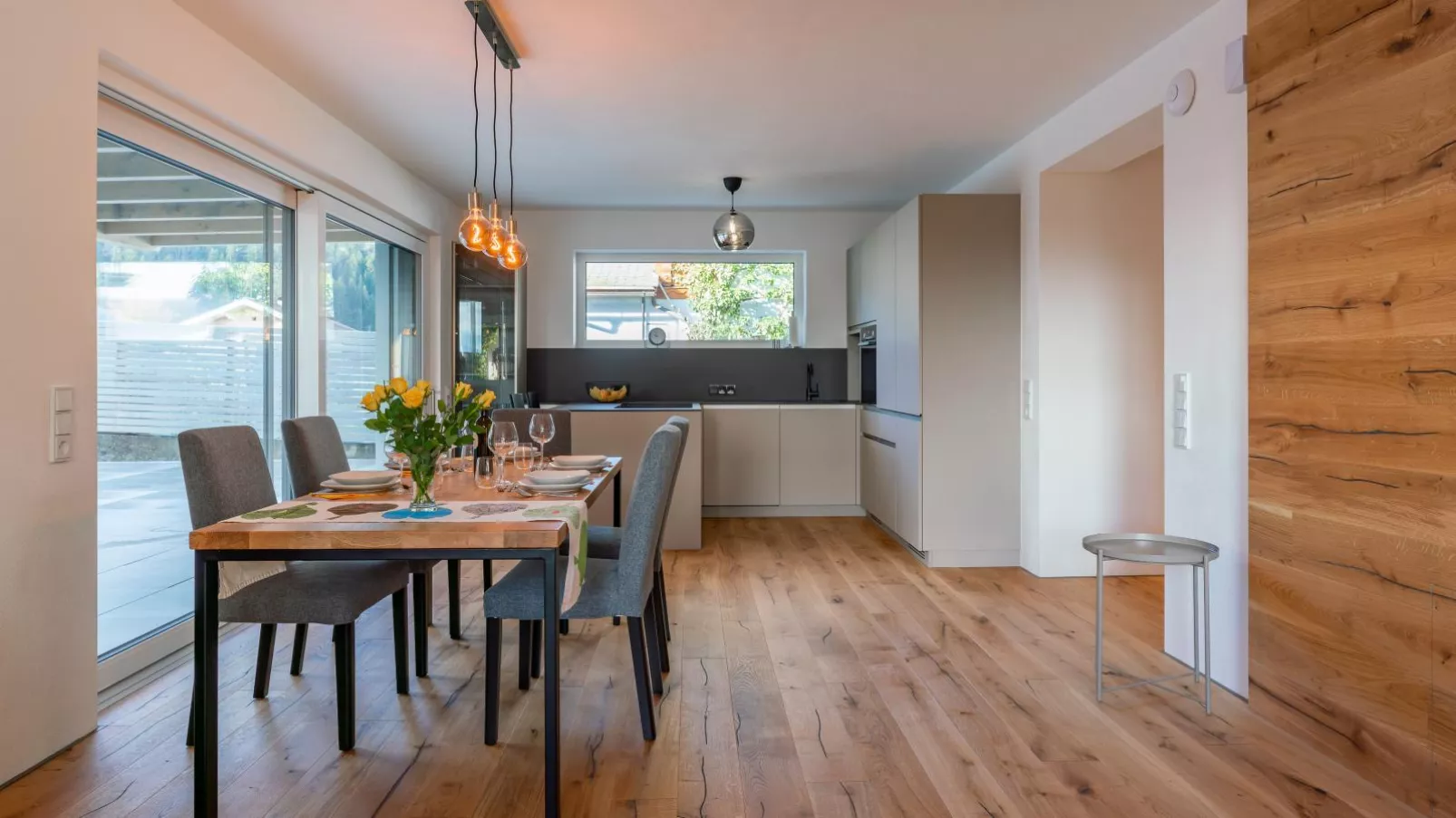 Ferienwohnung Emilia-Dining room