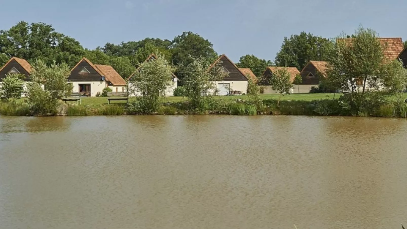 Le Lac Bleu nr 27-Exterior summer