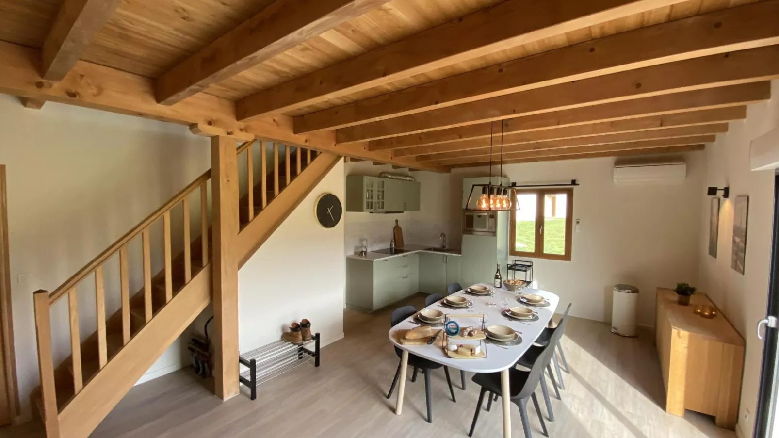 Le Lac Bleu nr 27-Dining room