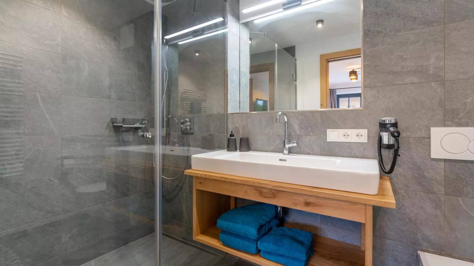 Tauernsuites Uttendorf by Mimi-Salle de bain