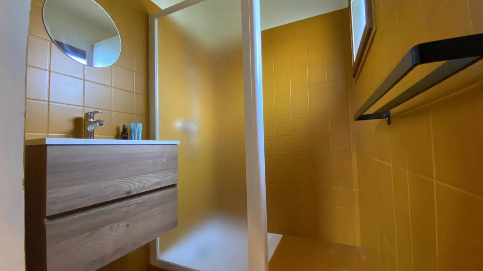 Le Lac Bleu nr 27-Bathroom