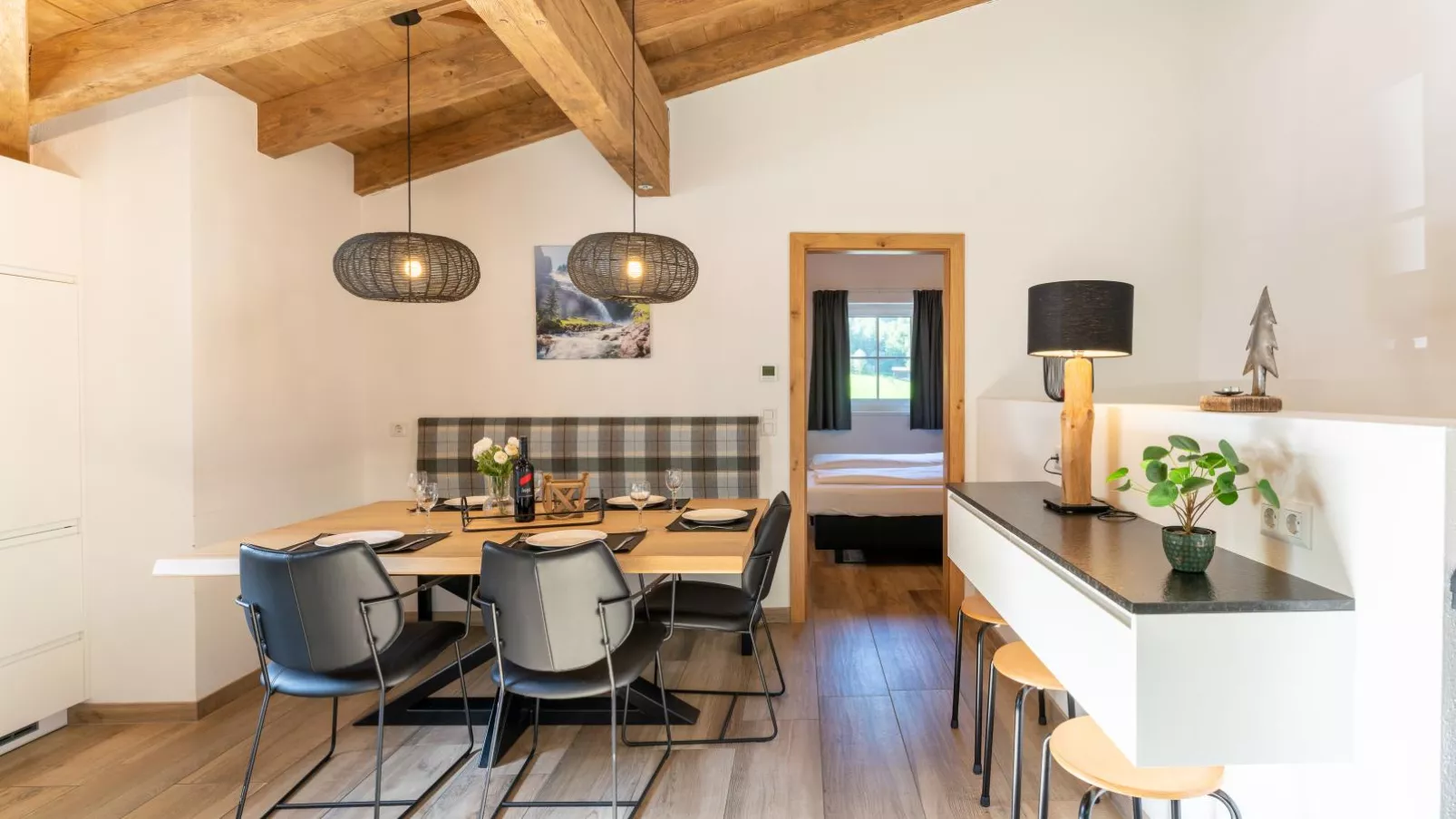 Chalet Sylvia-Dining room