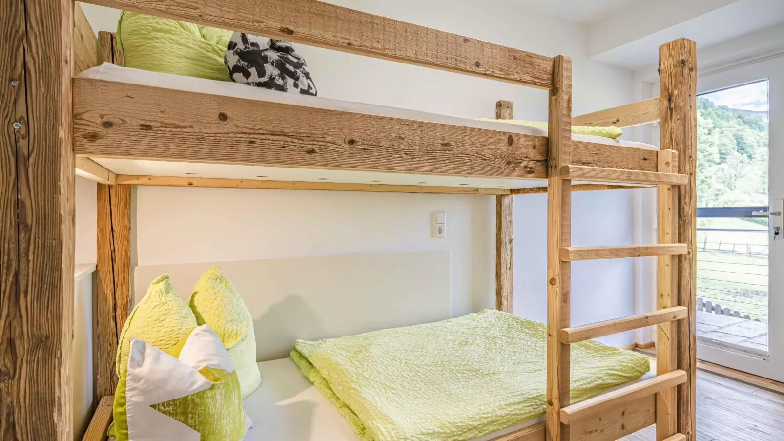 Gebirgsjagd-Bedroom