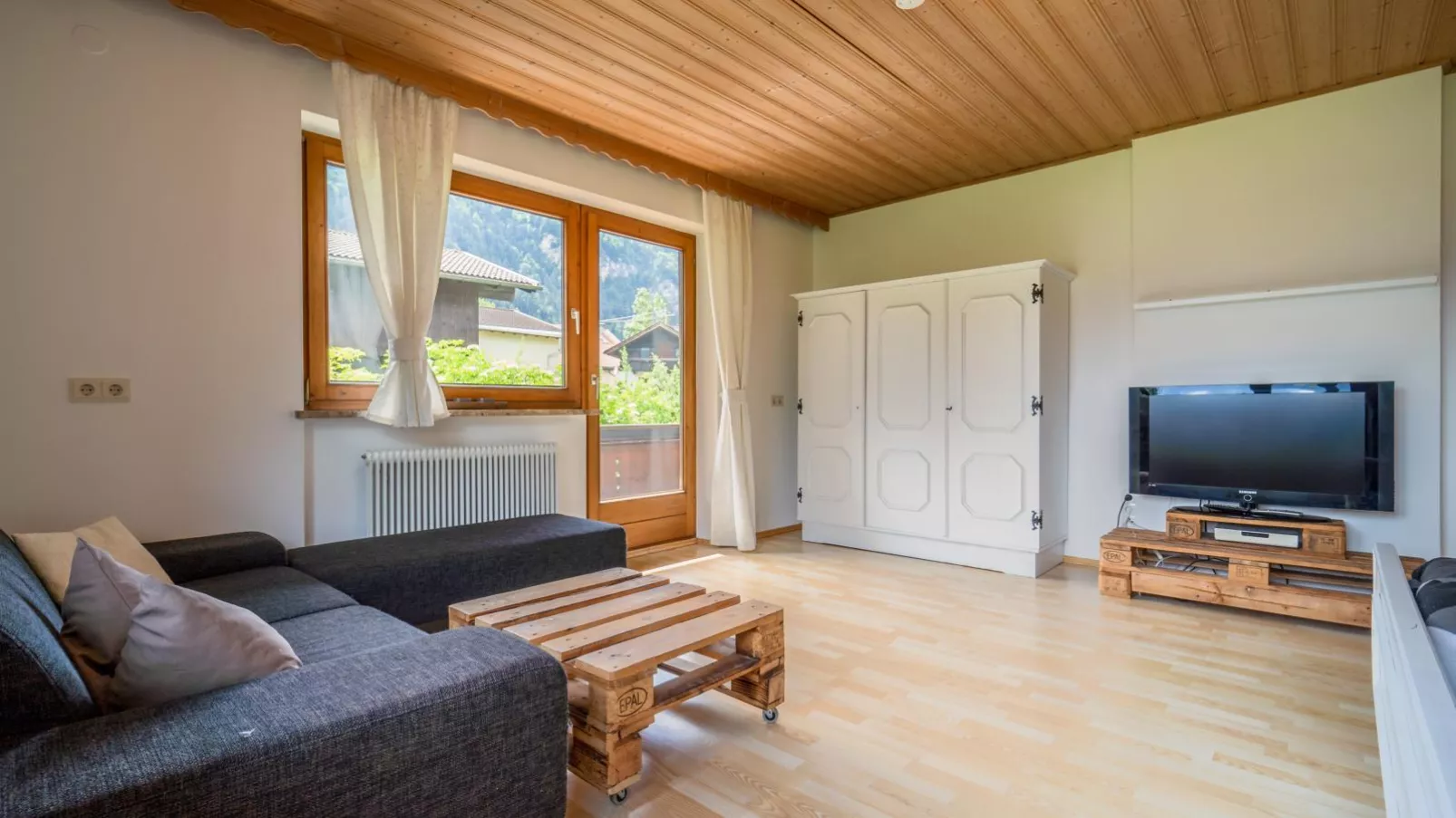 Ferienhaus Schlitters-Salon