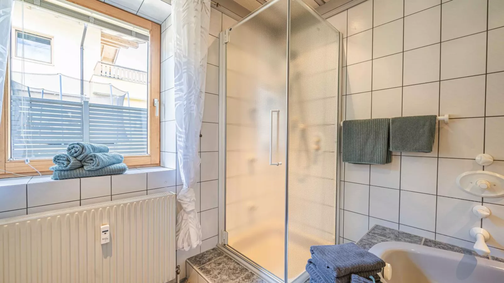 Gebirgsjagd-Bathroom