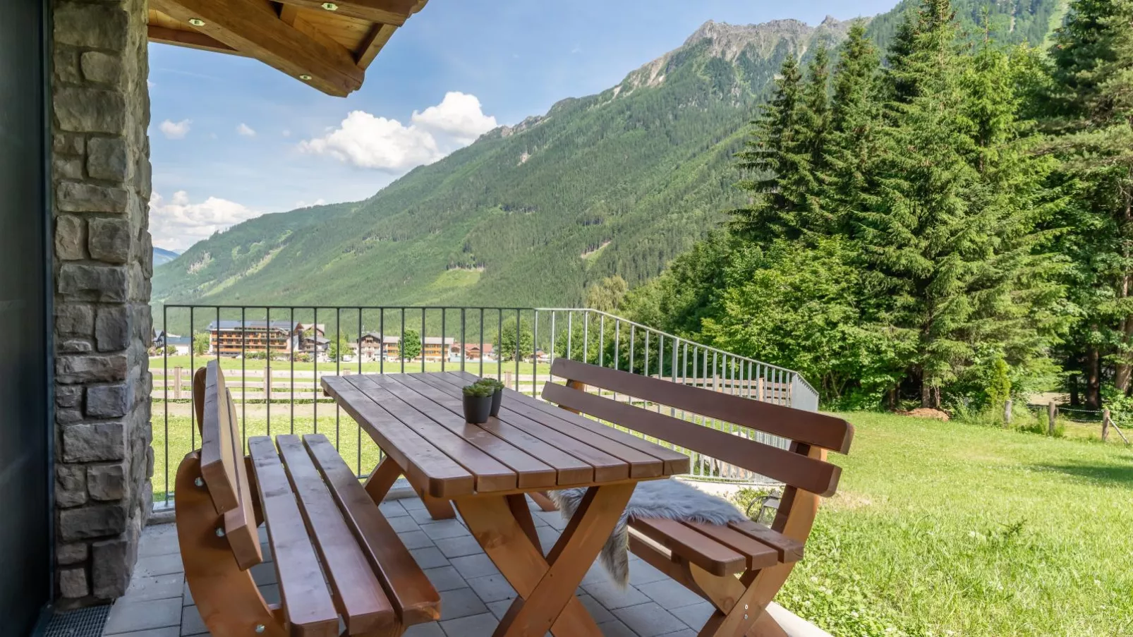 Tauernlodge Krimml 2B-Terrace balcony