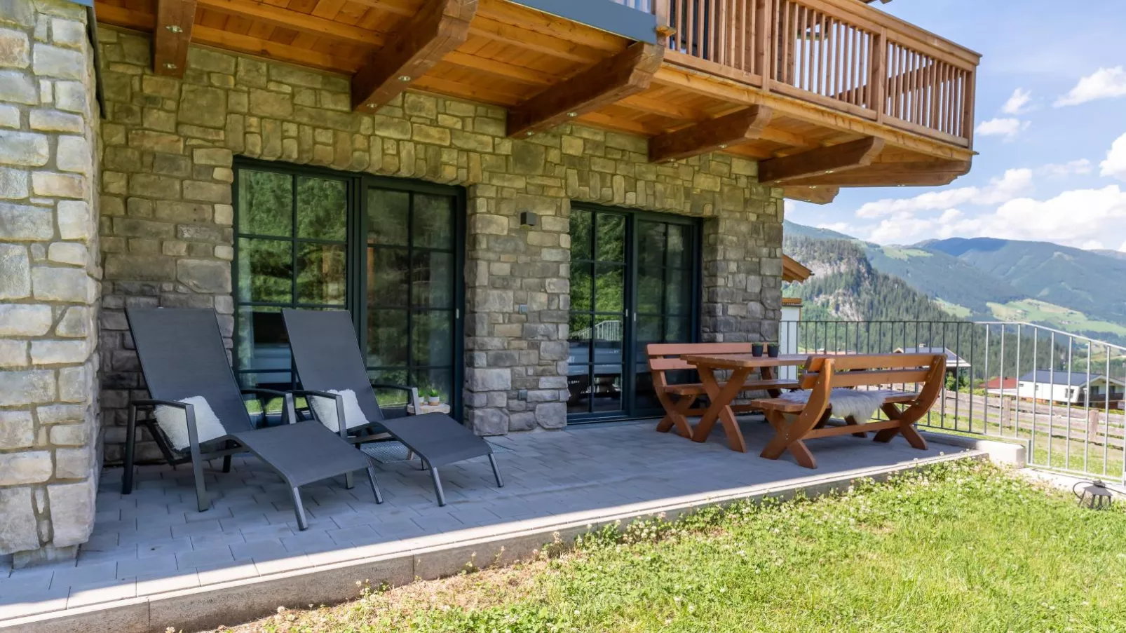 Tauernlodge Krimml 2B-Terrace balcony