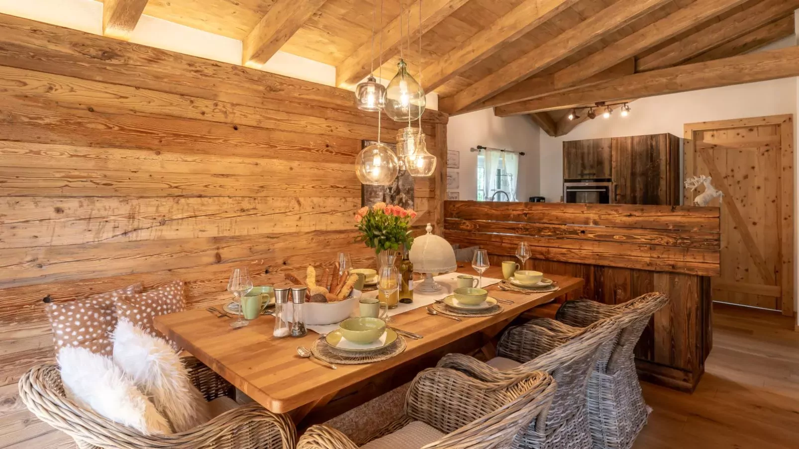 Tauernlodge Krimml 1A-Dining room