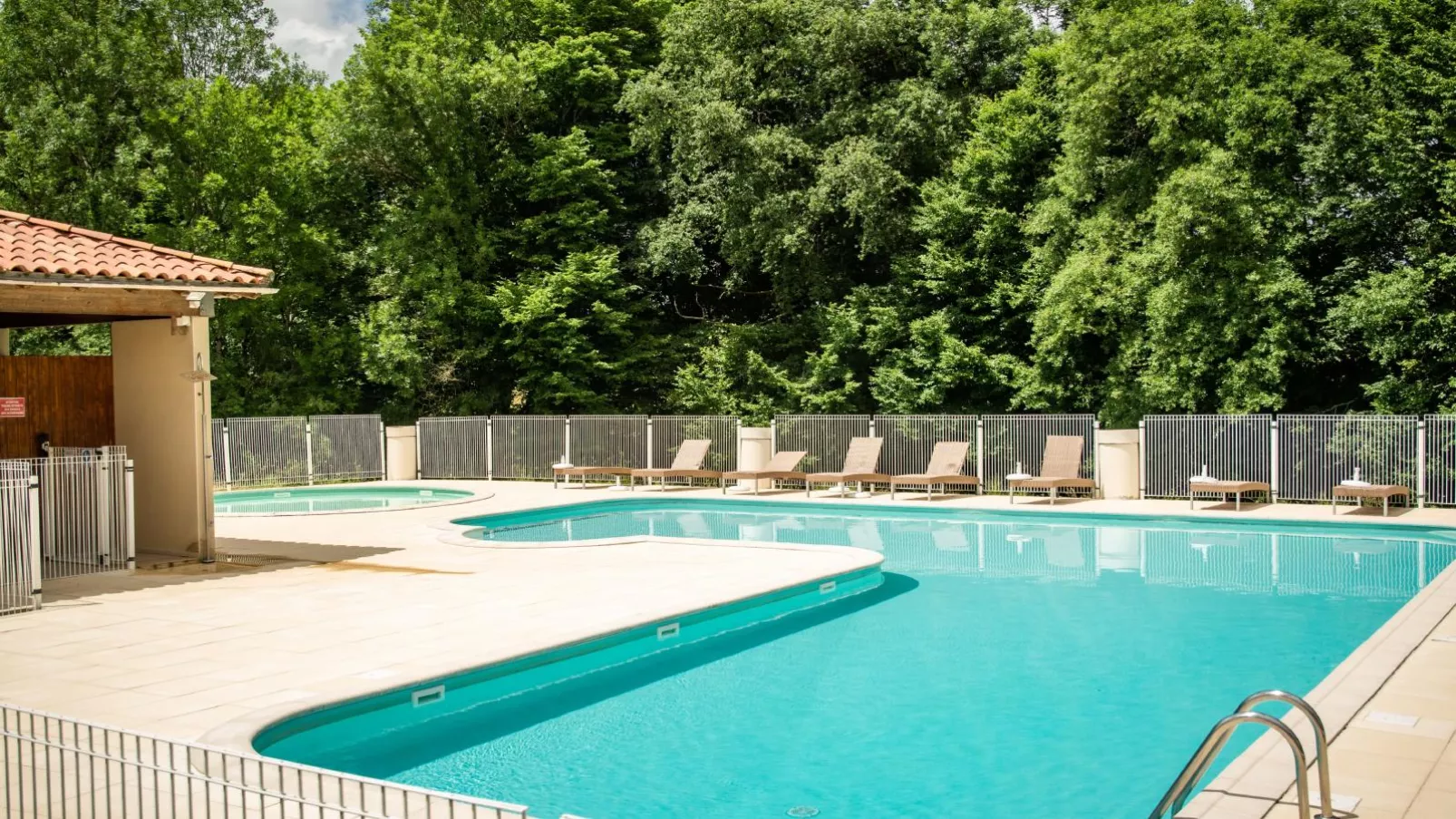 Le Lac Bleu 22-Park facilities