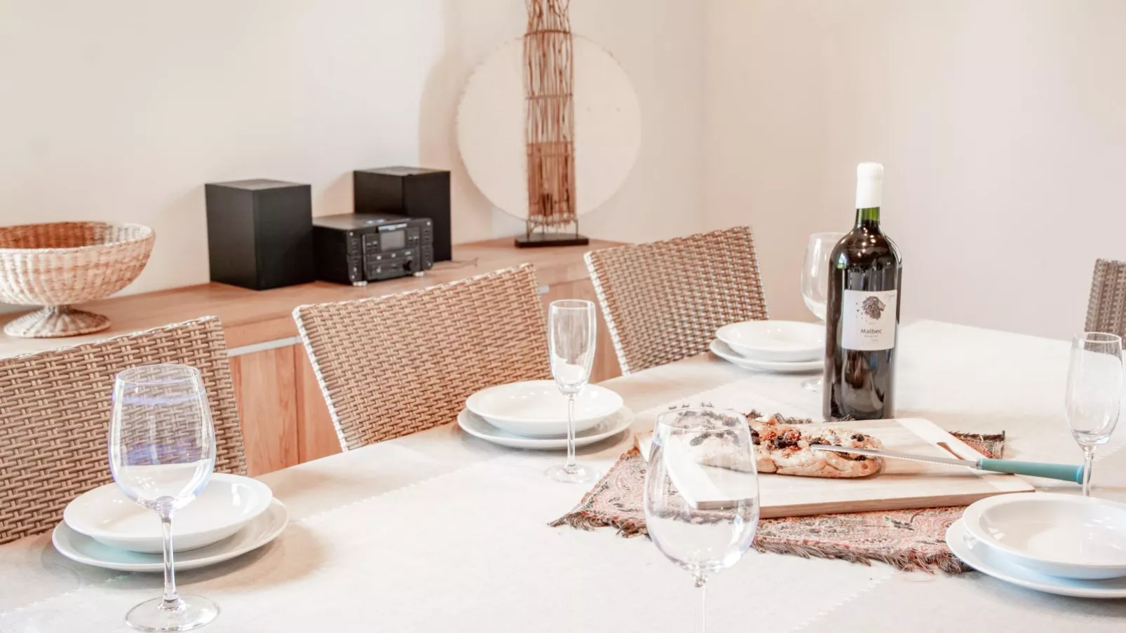 Le Lac Bleu nr 33-Dining room