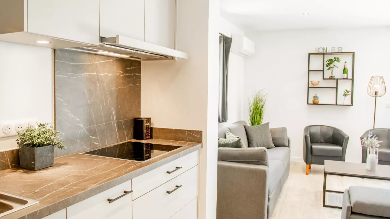 Lac Bleu 16-Kitchen