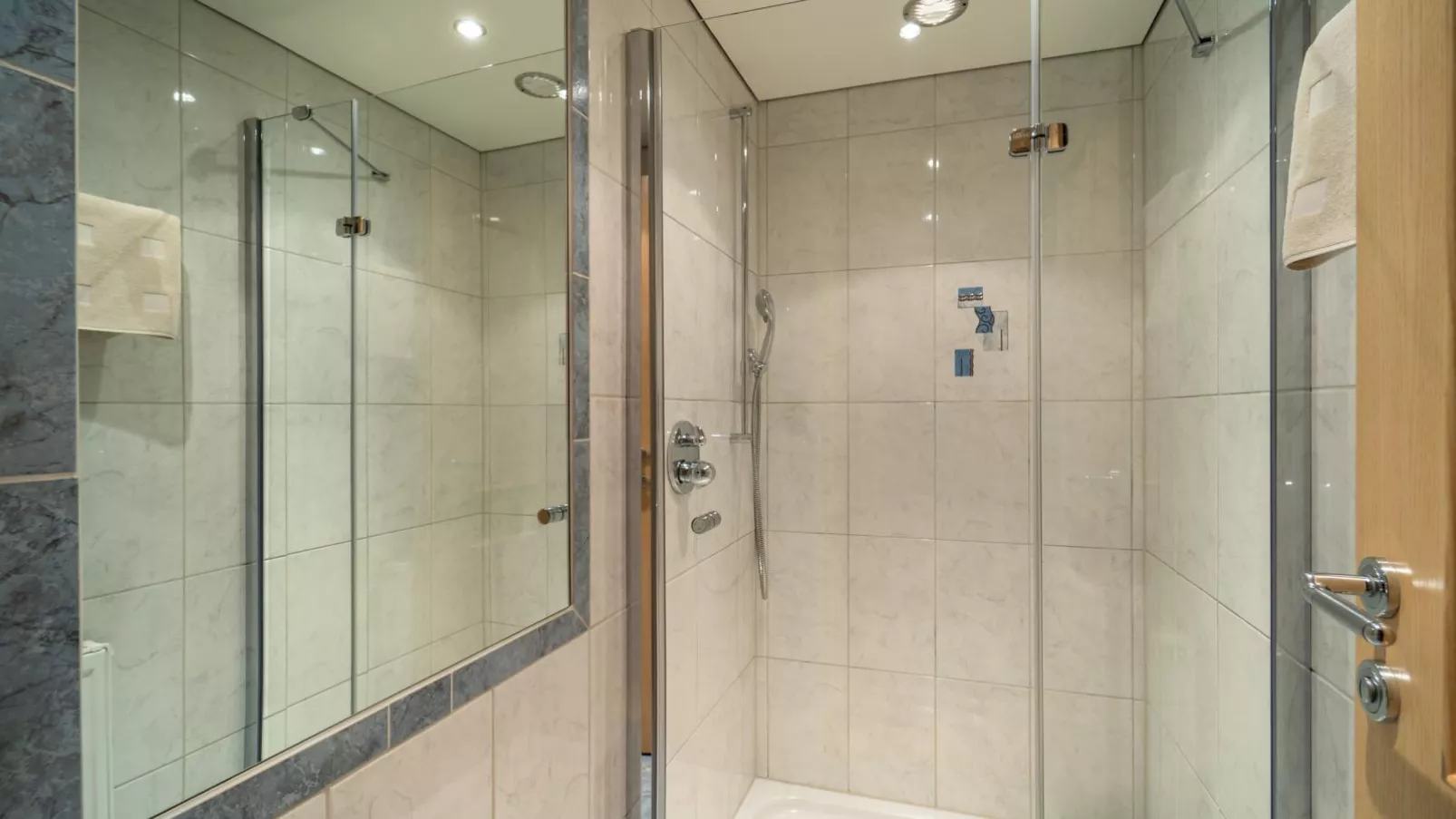 Apartment Pfister-Bathroom