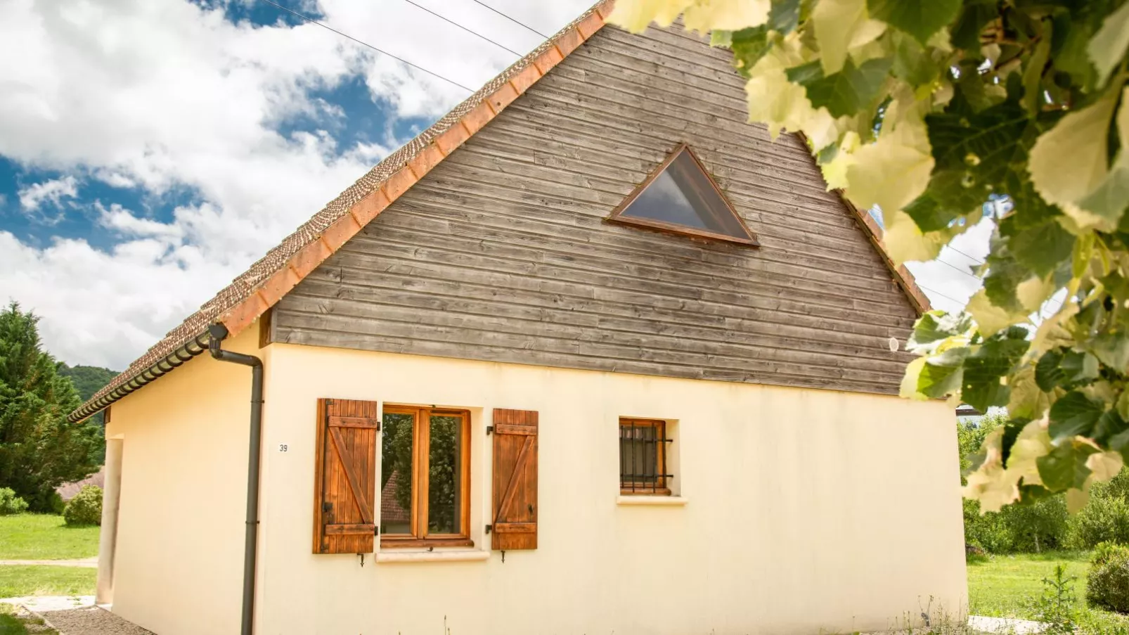 Lac Bleu 39-Exterior summer