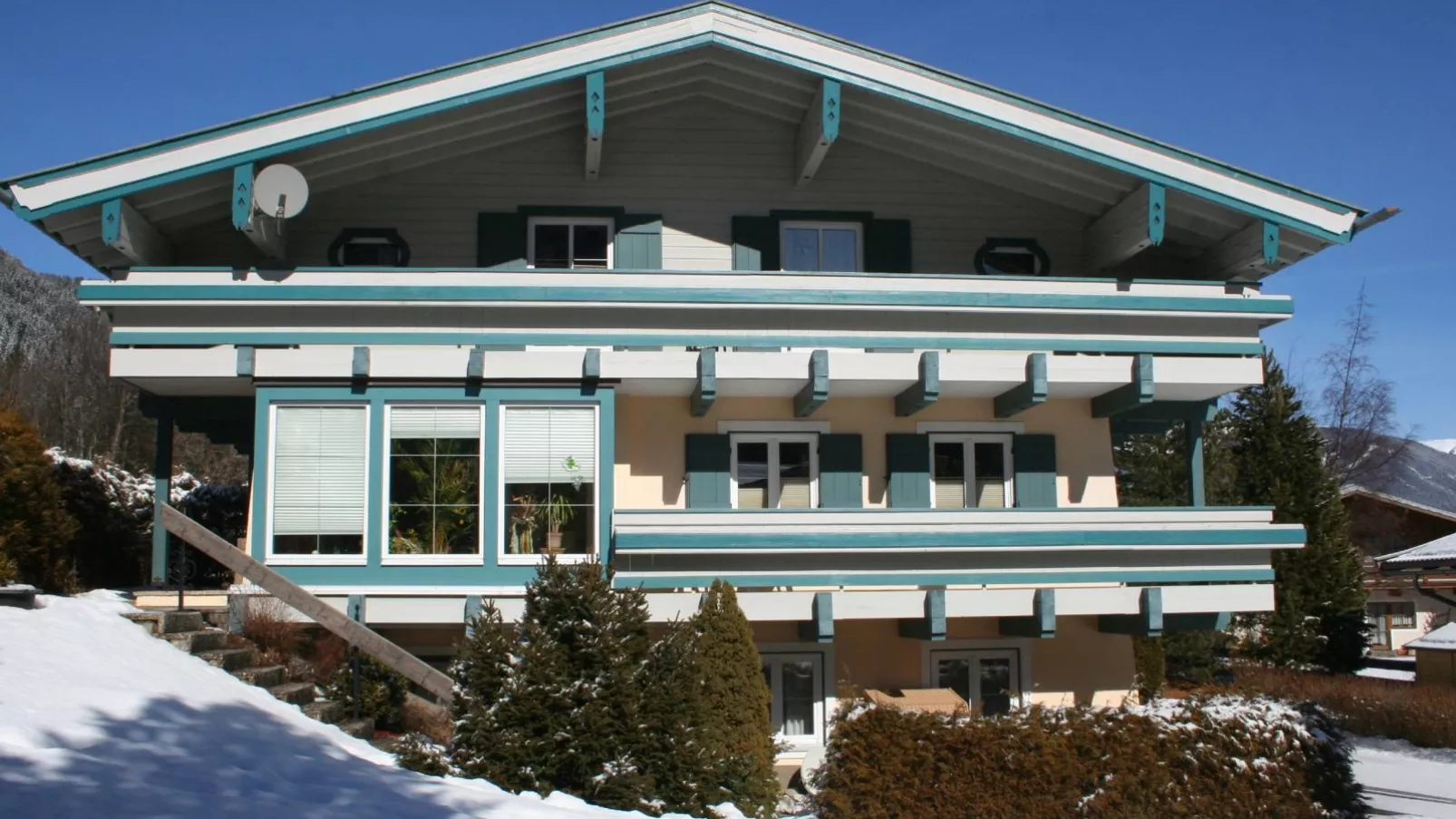 Tauernpanorama-Exterior winter