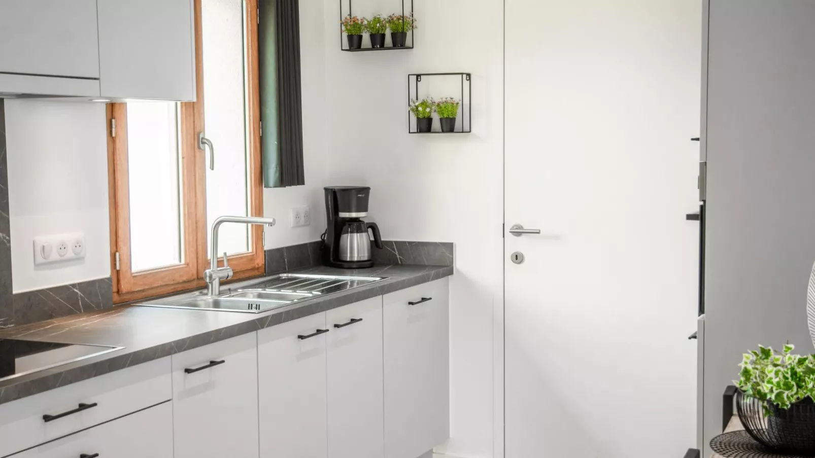 Lac Bleu 39-Kitchen