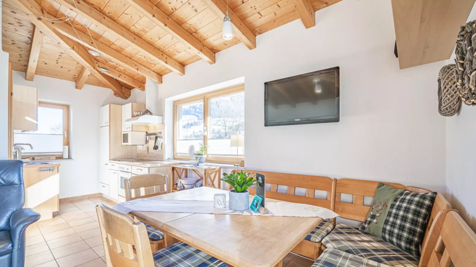 IndieBerge-Dining room