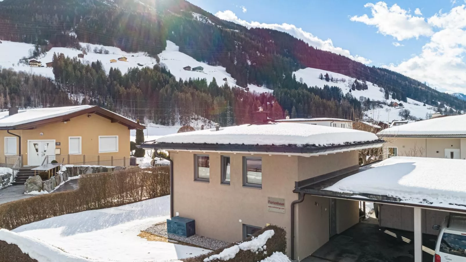 IndieBerge-Exterior winter