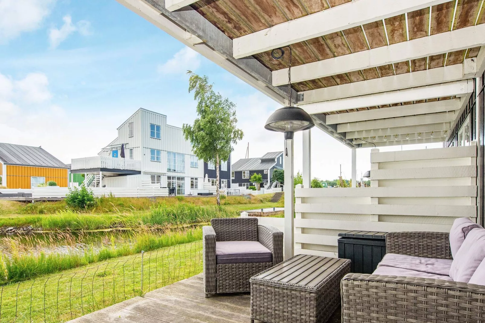3½ room,2 levels-Vue sur l'eau