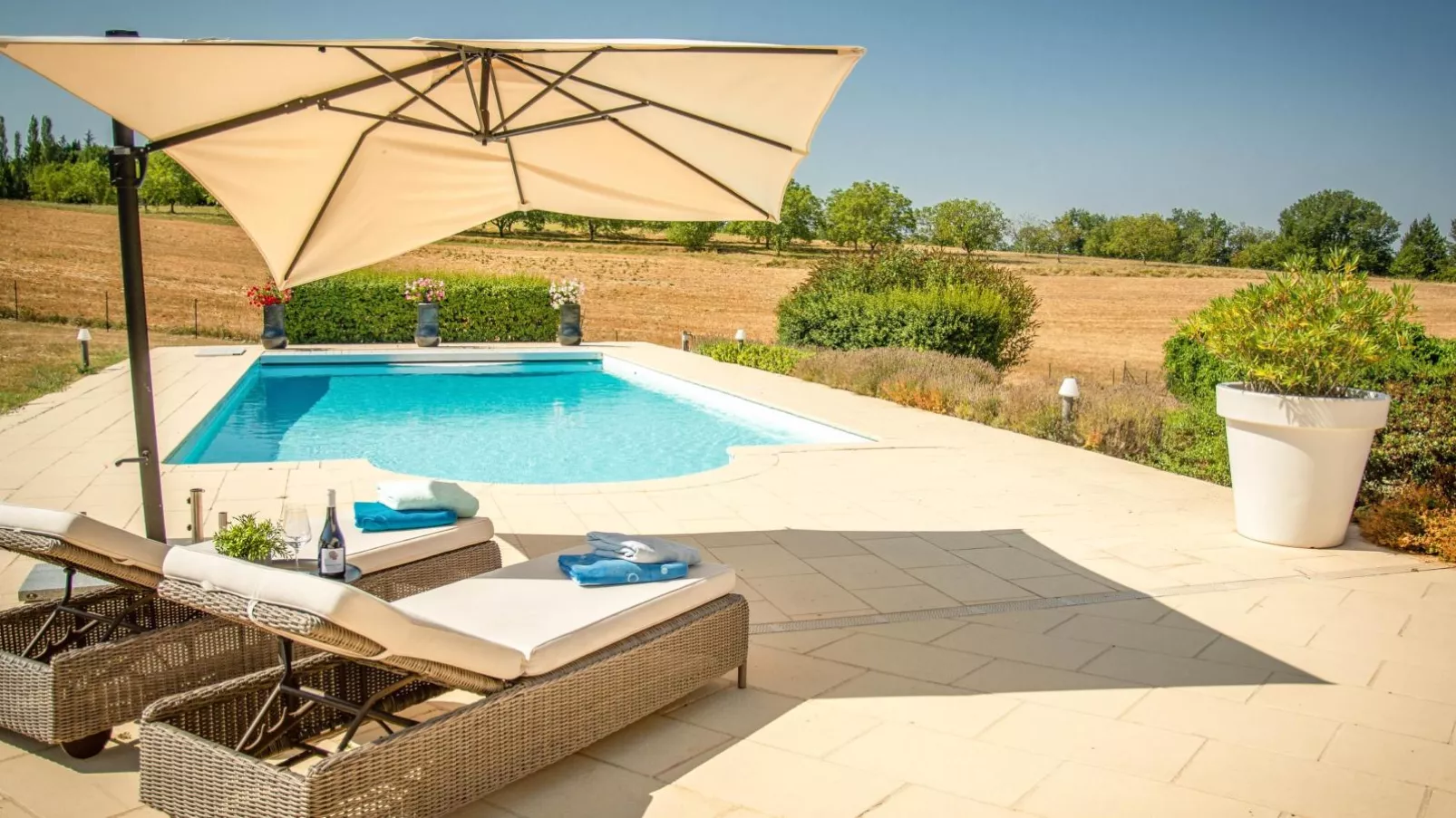 Les Graves-Pool