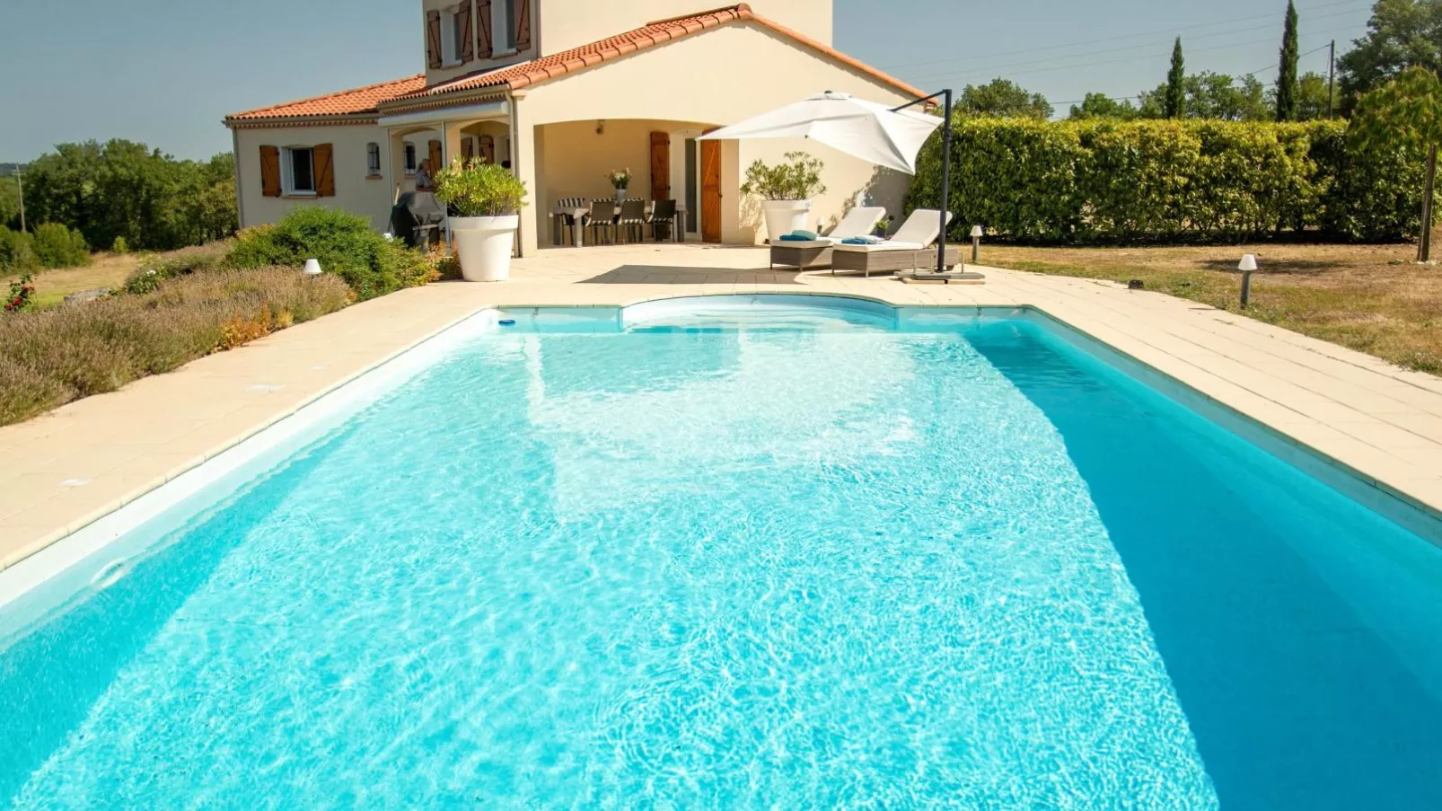 Les Graves-Pool