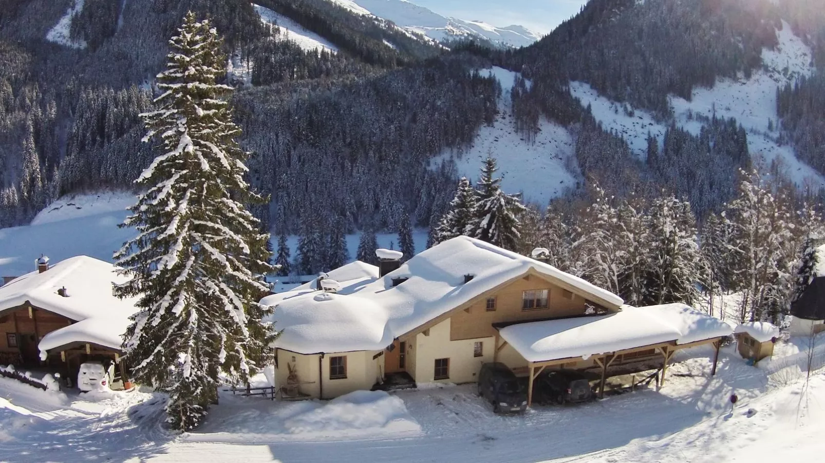 Chalet Sanna Hinterlengau-Exterior winter