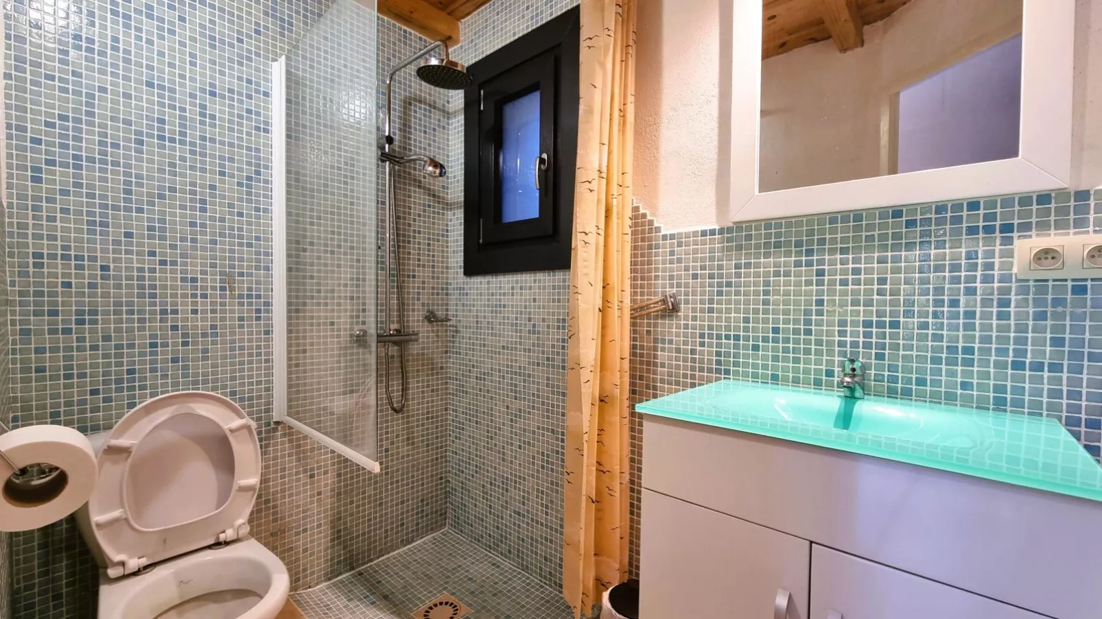 Le Castelas-Badezimmer