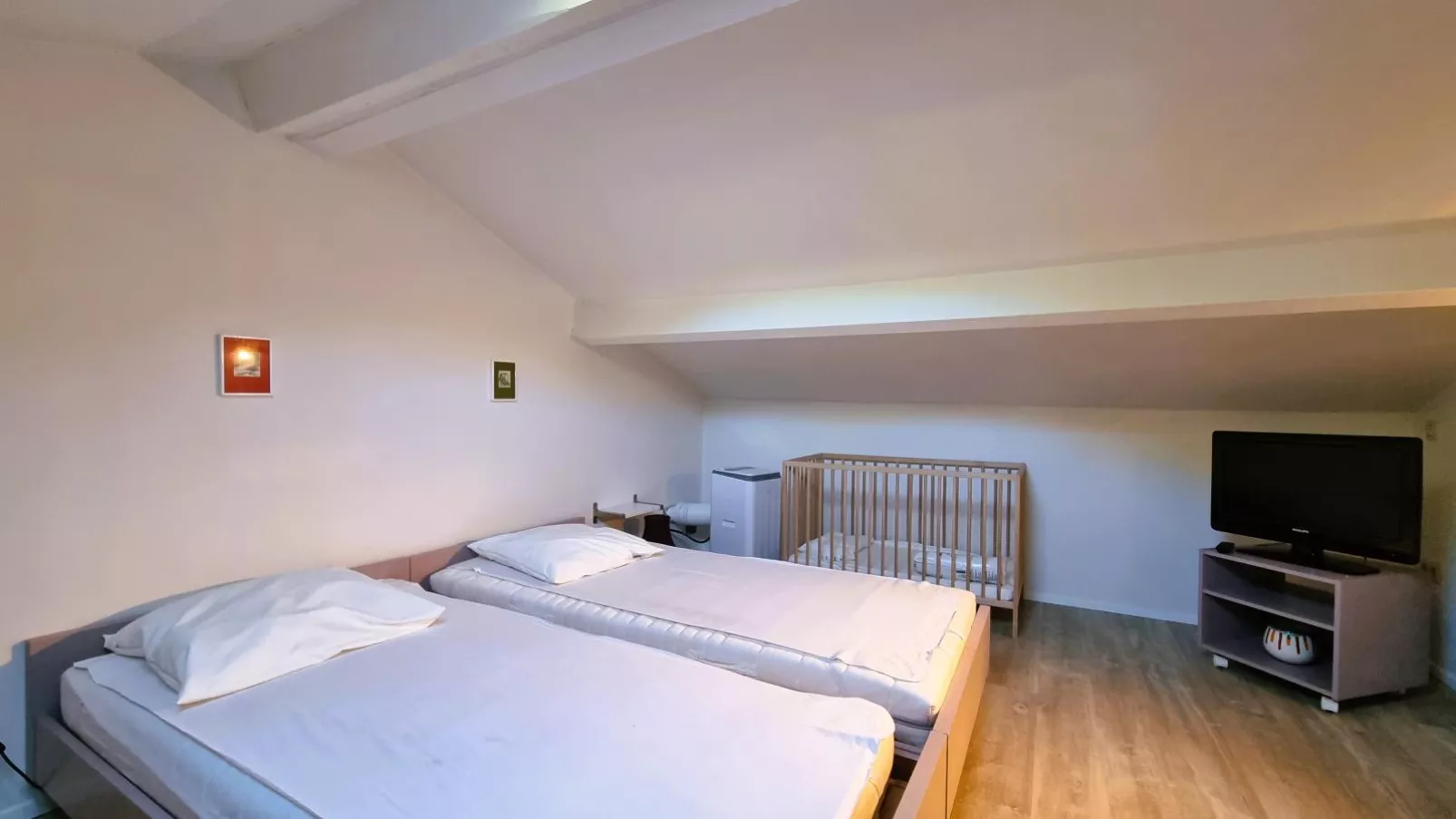 Le Castelas-Schlafzimmer
