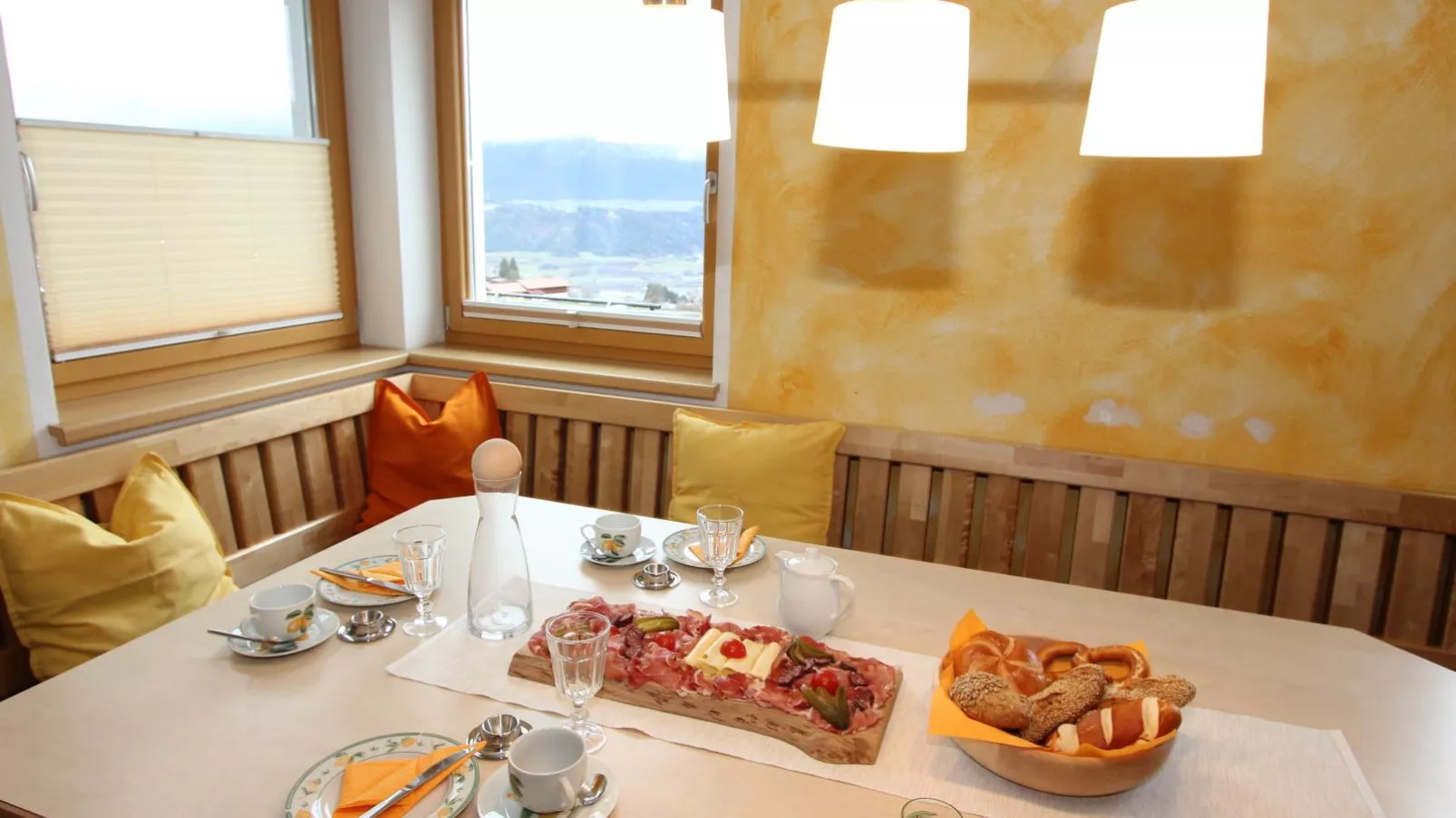 Sonnenwinkel I-Dining room
