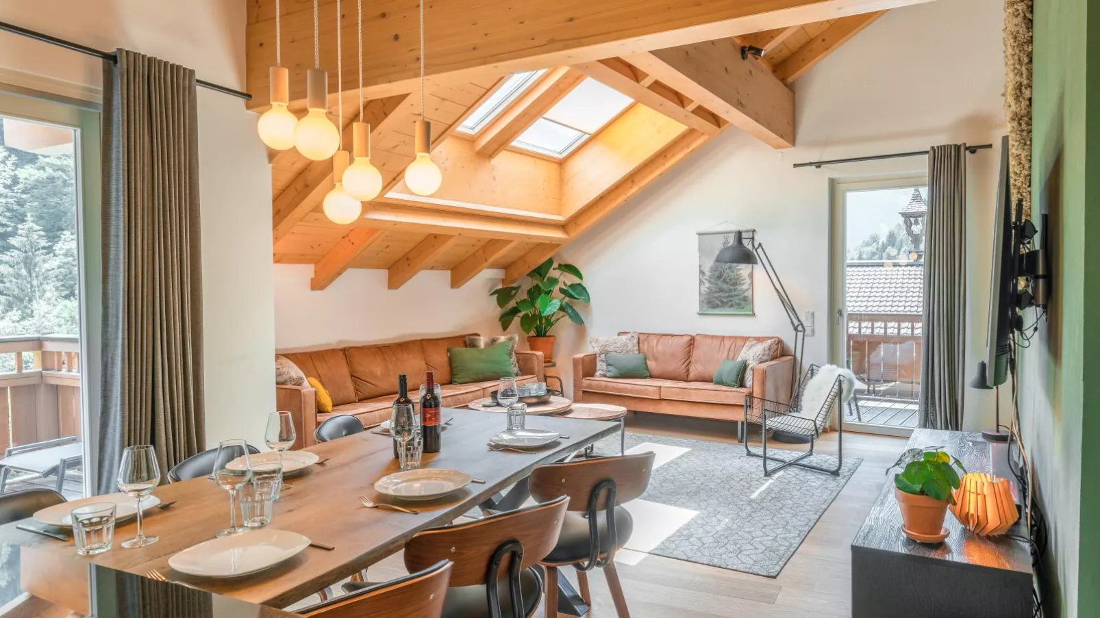 Drei Berge Top 7-Dining room