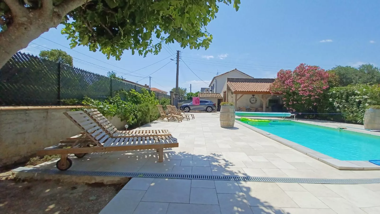 Printemps-Pool