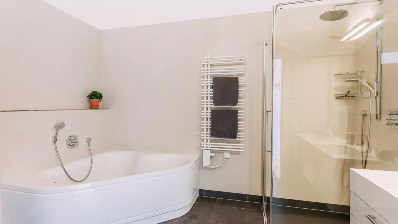 Drei Berge Top 7-Bathroom