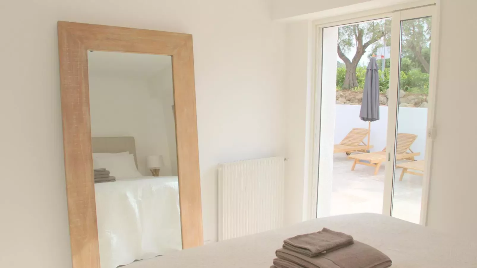 Villa les Oiseaux-Bedroom