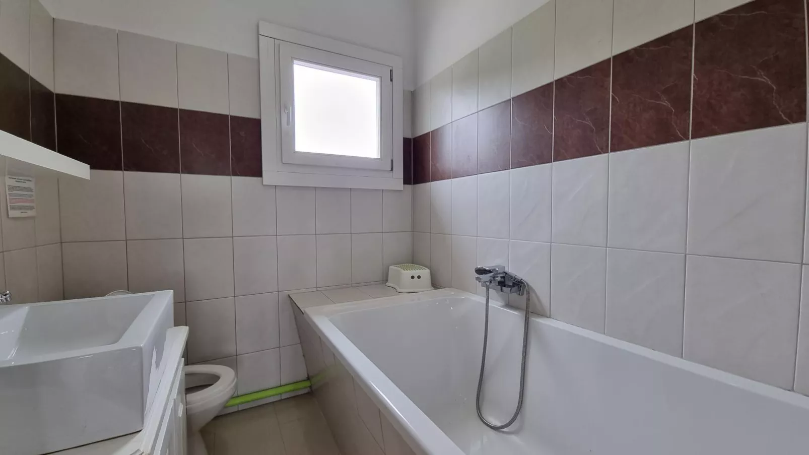 Clos des Oliviers-Bathroom