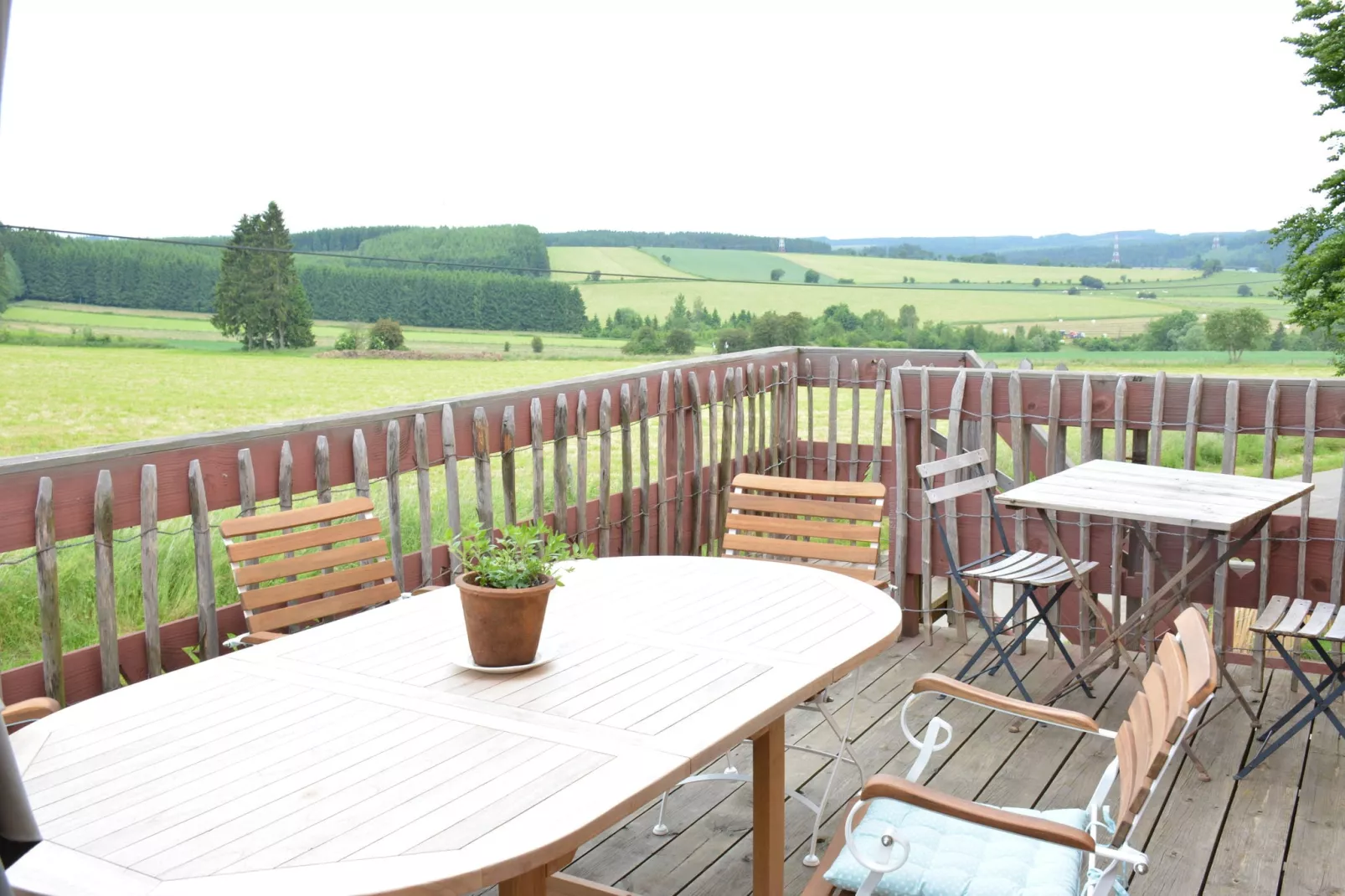 Sapin-Paul-Terrace balcony