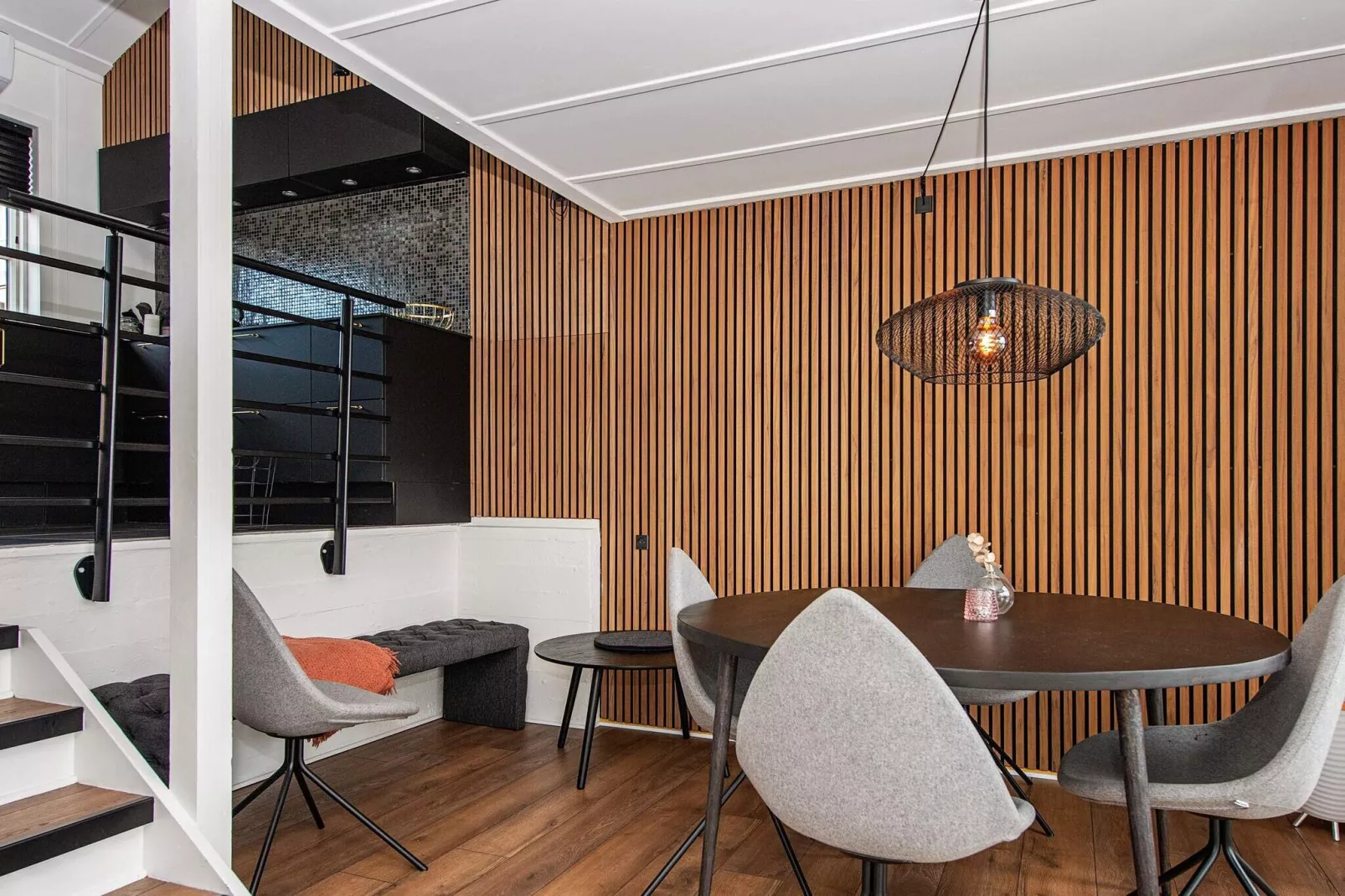 3½ room,2 levels-Intérieur