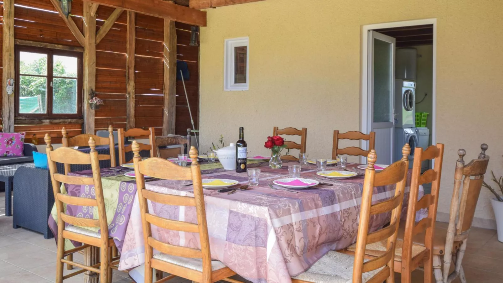Grande Gite Bassoues-Terrace balcony