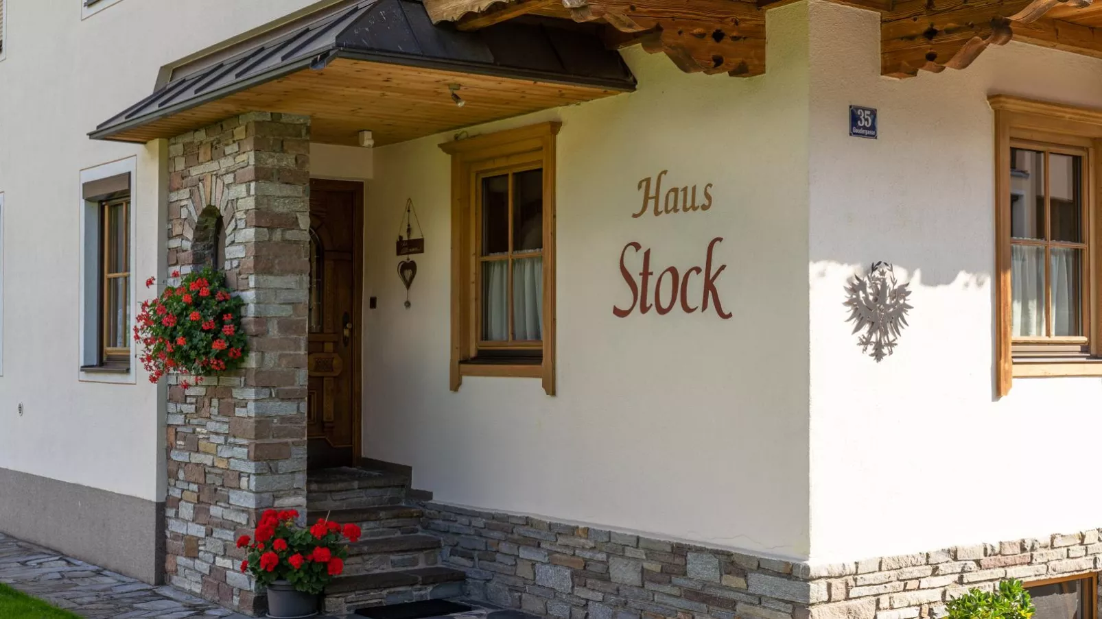Haus Stock-Exterior summer