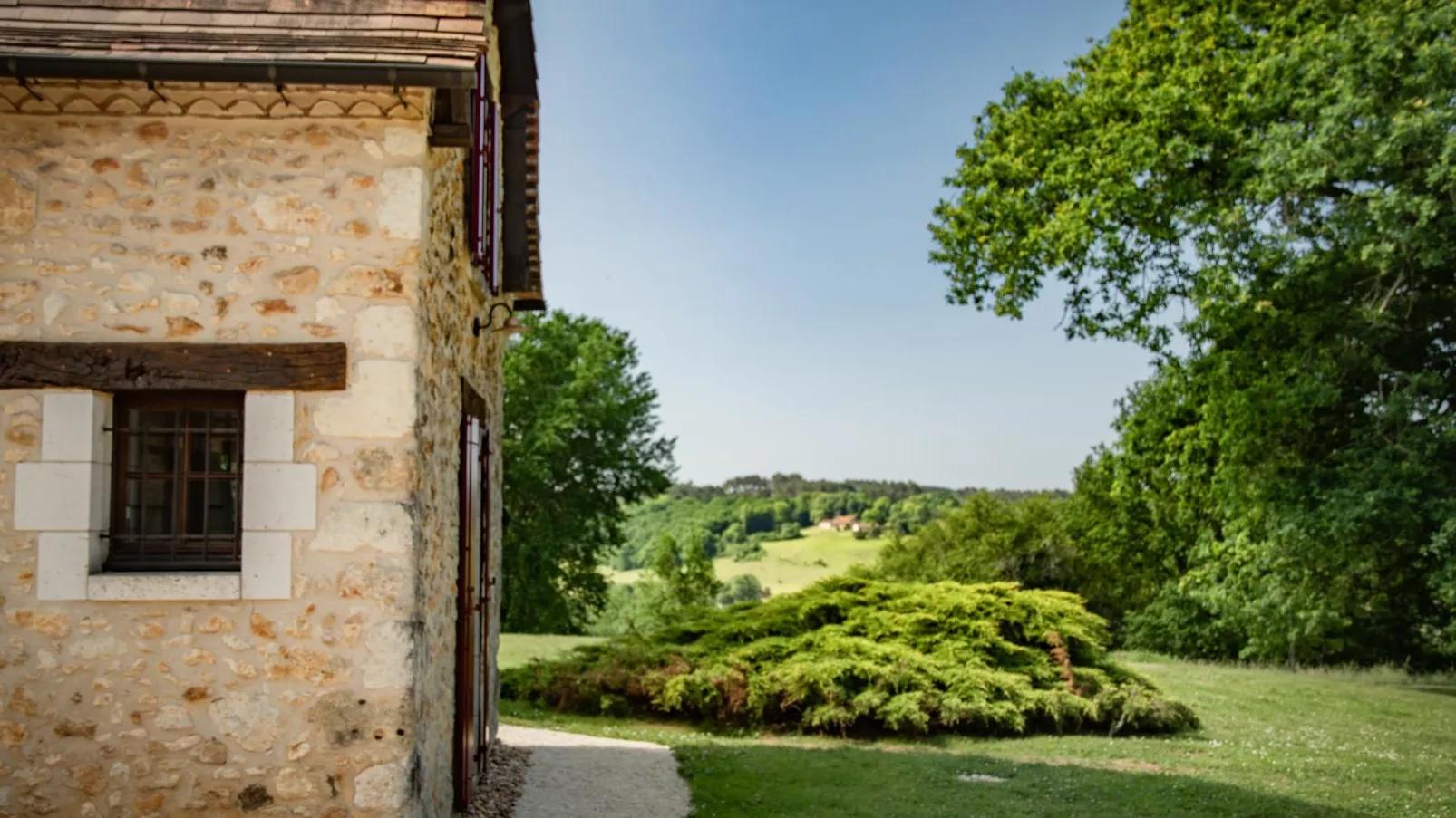 Le Gapard Annex-Exterior summer