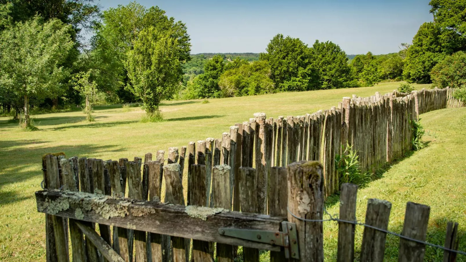 Le Gapard Annex-Gardens summer