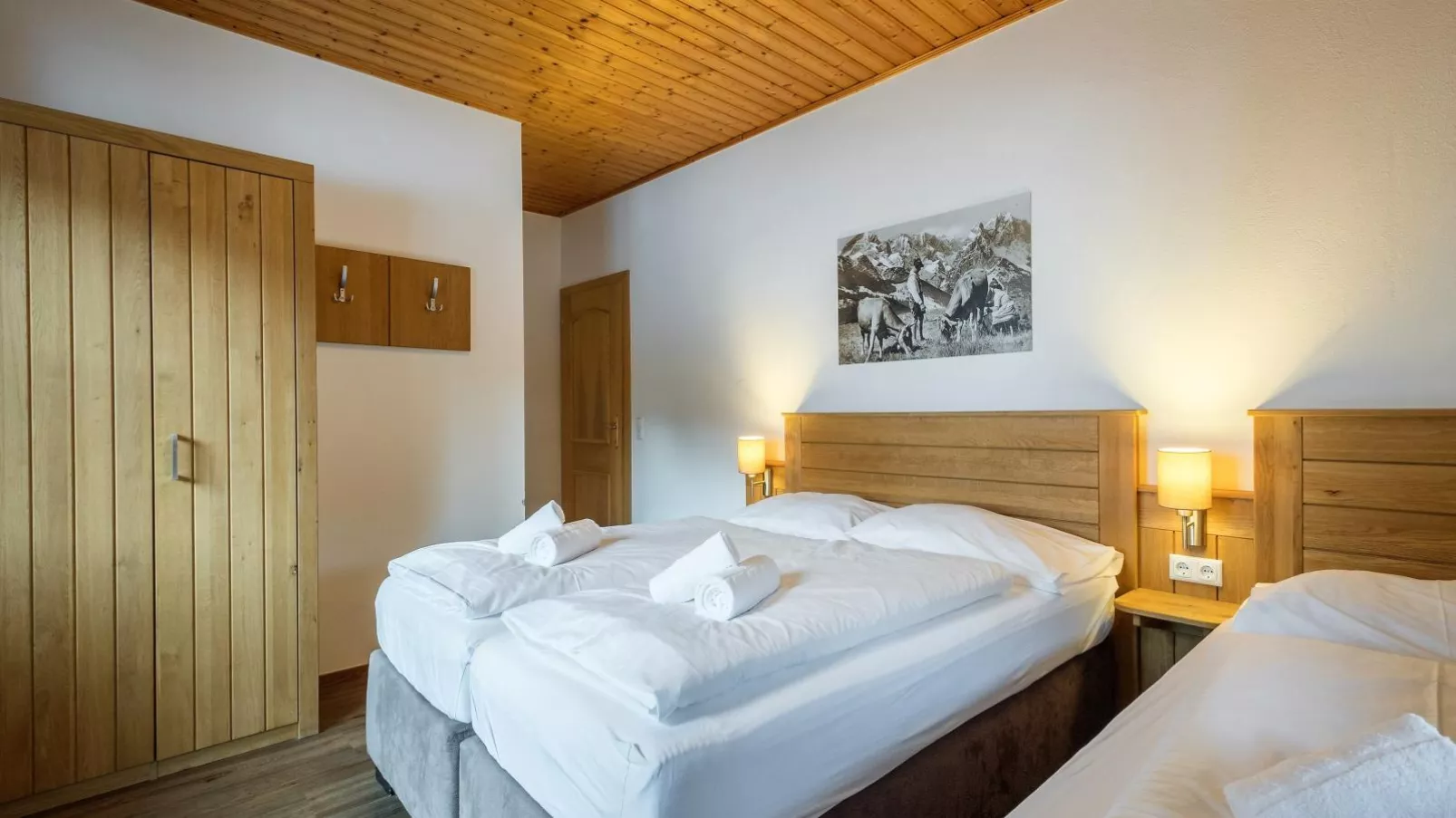 Alpensteinbock Saalbach-Bedroom