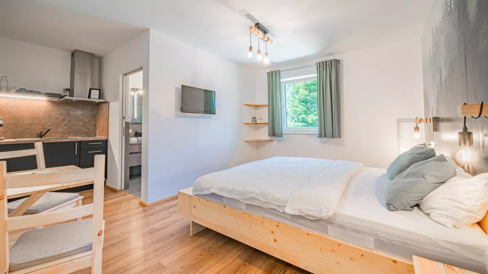 Tirola Bude Lisi Sepp Top 3-4-Living room