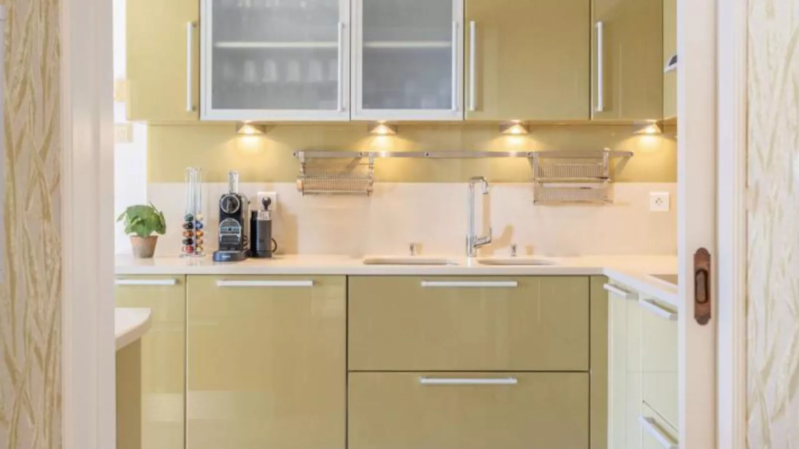 Golf dOr C6-Kitchen