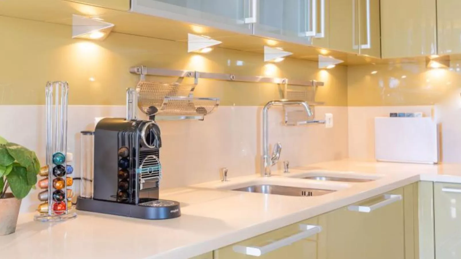 Golf dOr C6-Kitchen
