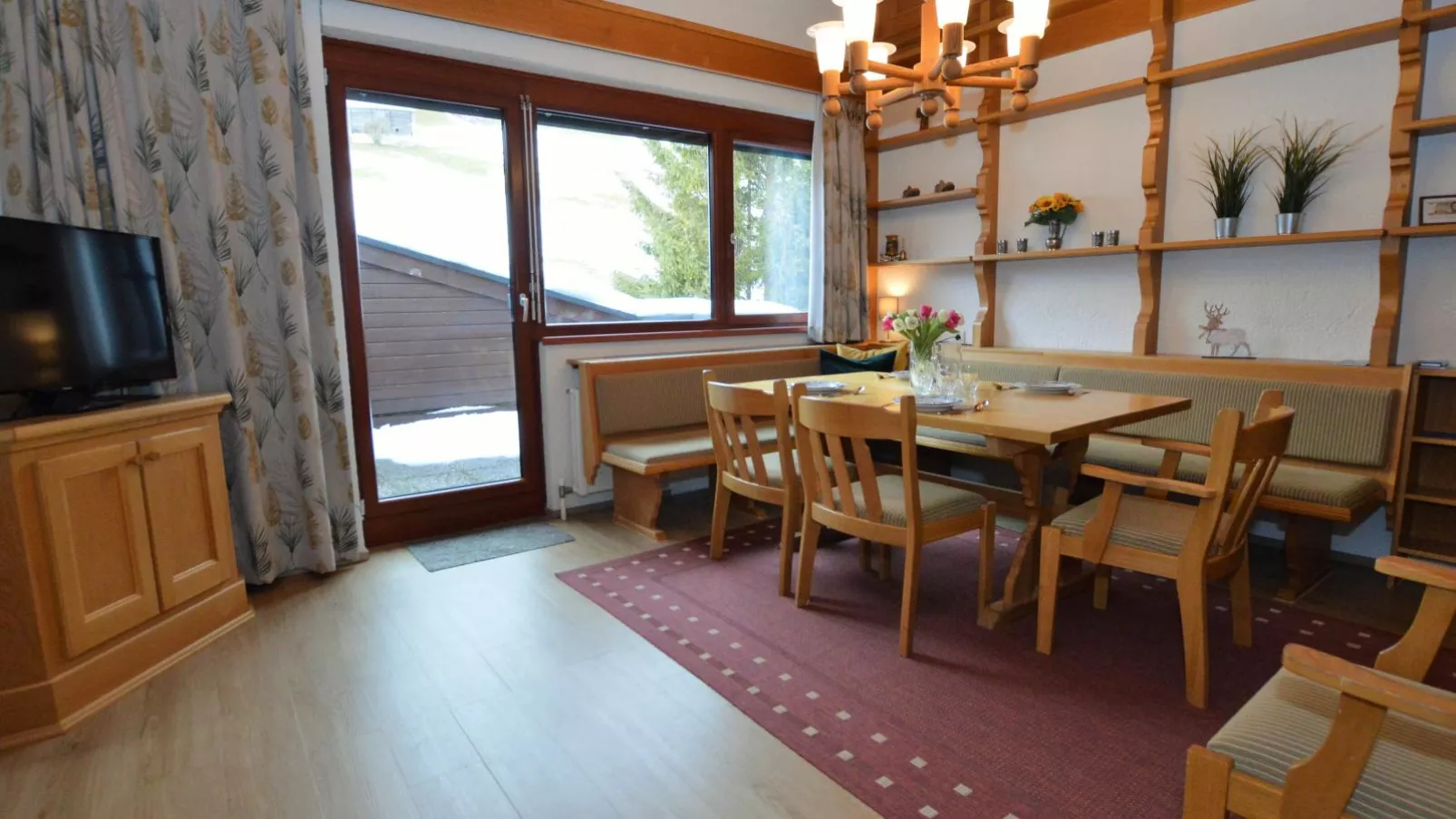 Family Apartment-Wohnzimmer