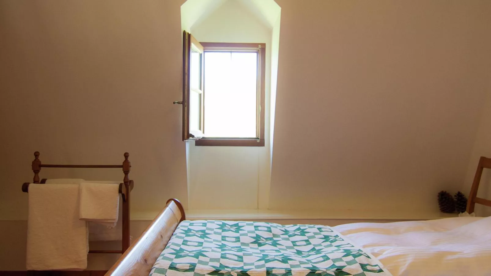 Gapard La Grange-Bedroom