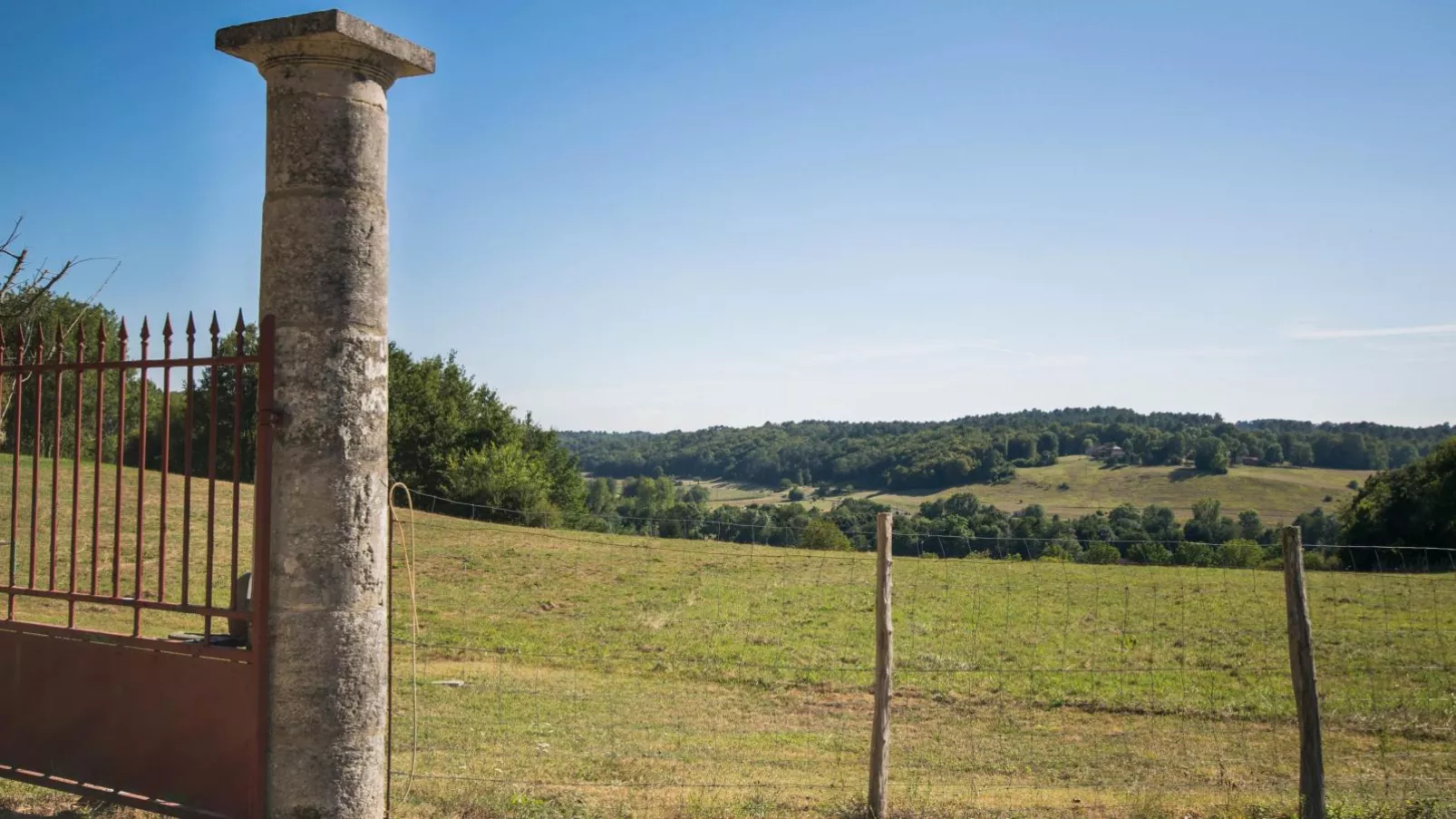 Gapard La Grange-View summer